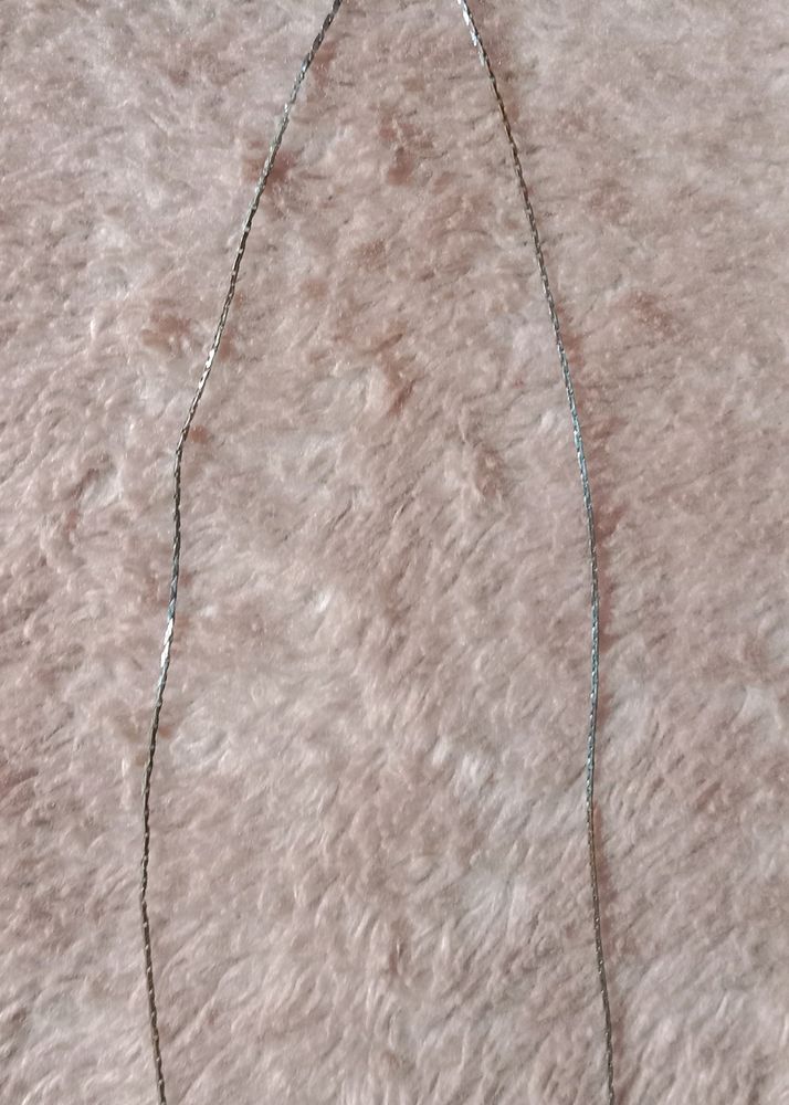 Chain With Free Pendent