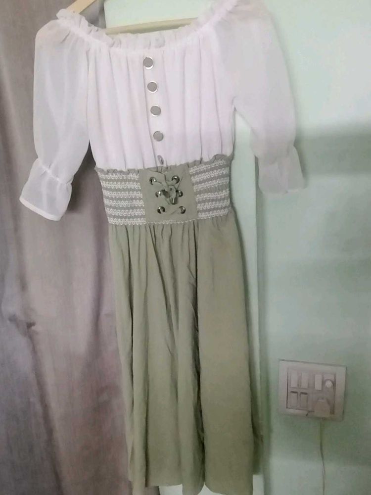 Elegant Off-Shoulder Dress