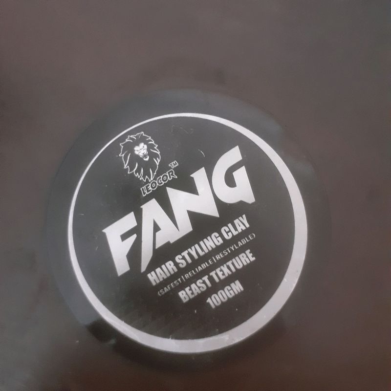 FANG HAIR CLAY
