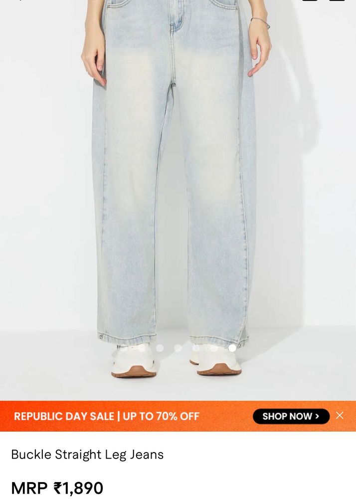 Urbanic Straight Leg Jeans