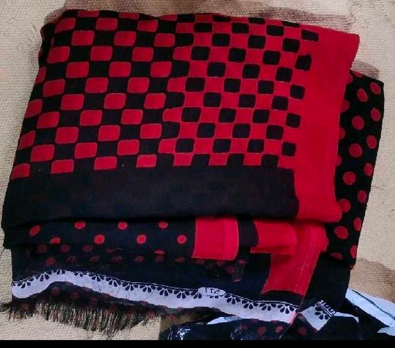 New Simple And Lite Weight Saree🔴⚫