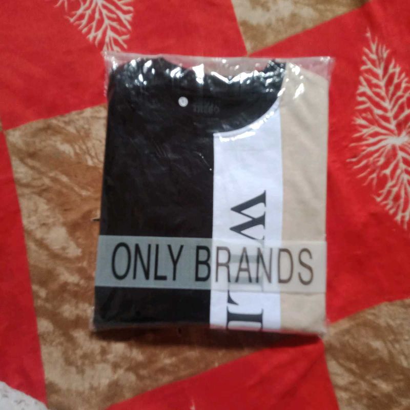 Stylish T-Shirt nikkar set