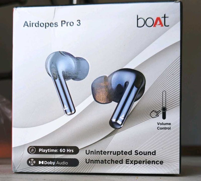 FULLY WORKING ORIGINAL BOAT TWS