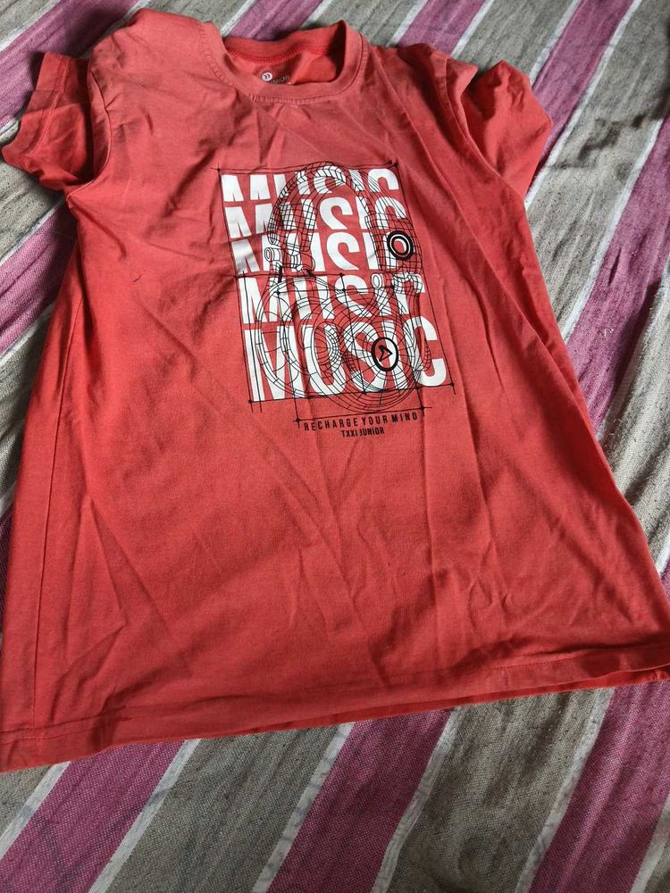 I&#39;m Selling The T Shirts