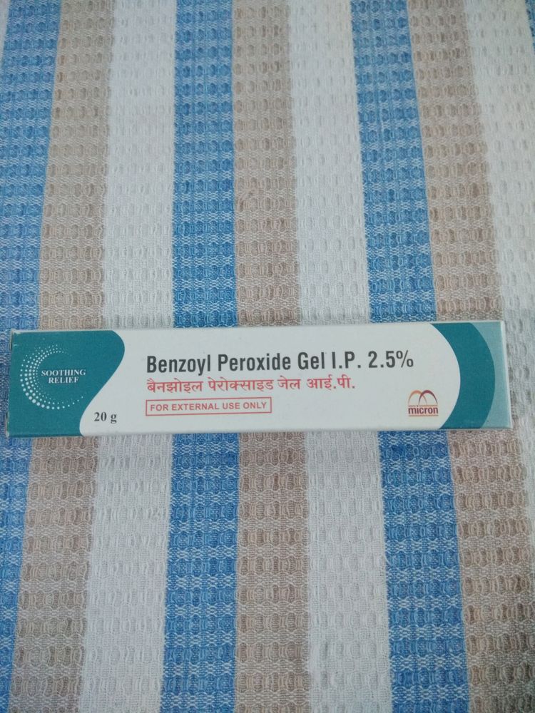 Benzoyl peroxide 2.5% gel