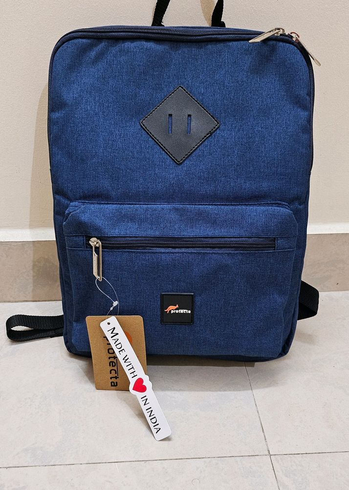 14&#34; Sleek Laptop Backpack