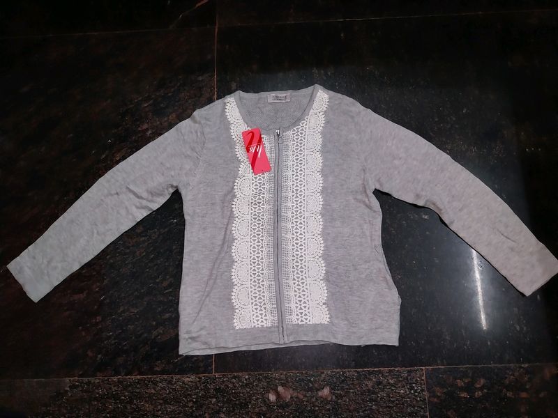 🍓Korean Brand Silver Cardigan 🍓