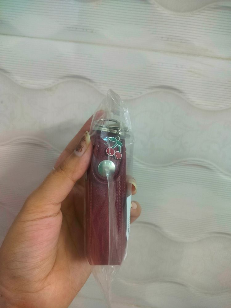 TIRA Lipstick Holder With Cherry Charm🍒