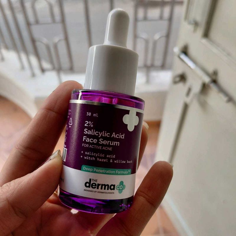 The Derma Co Face Serum
