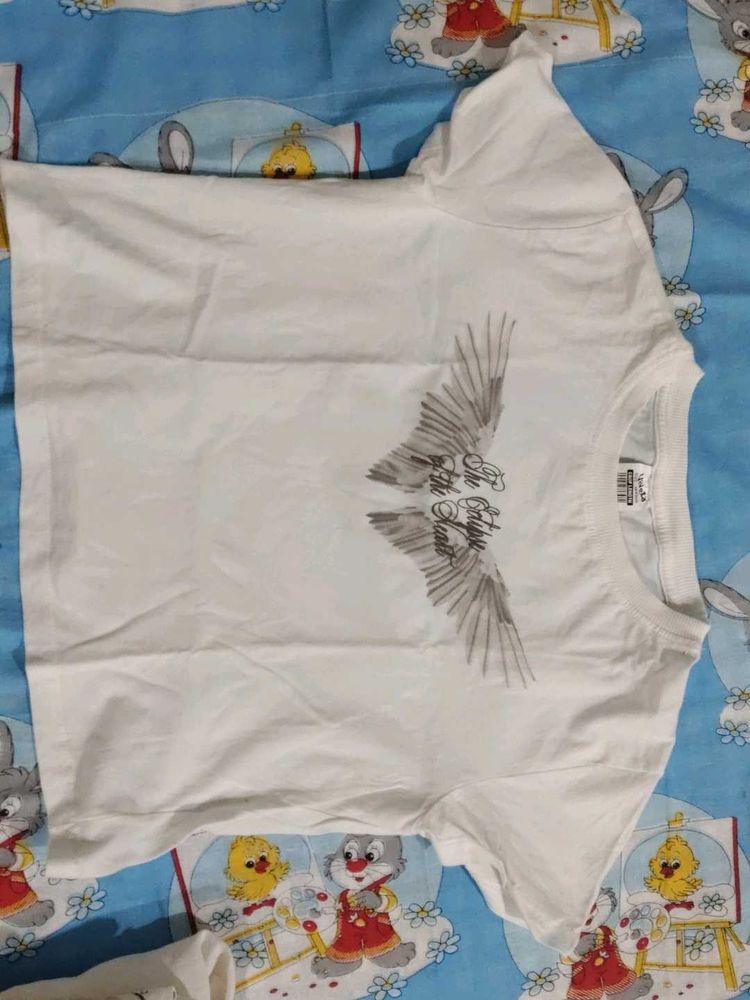 White Graphic Print T-Shirt