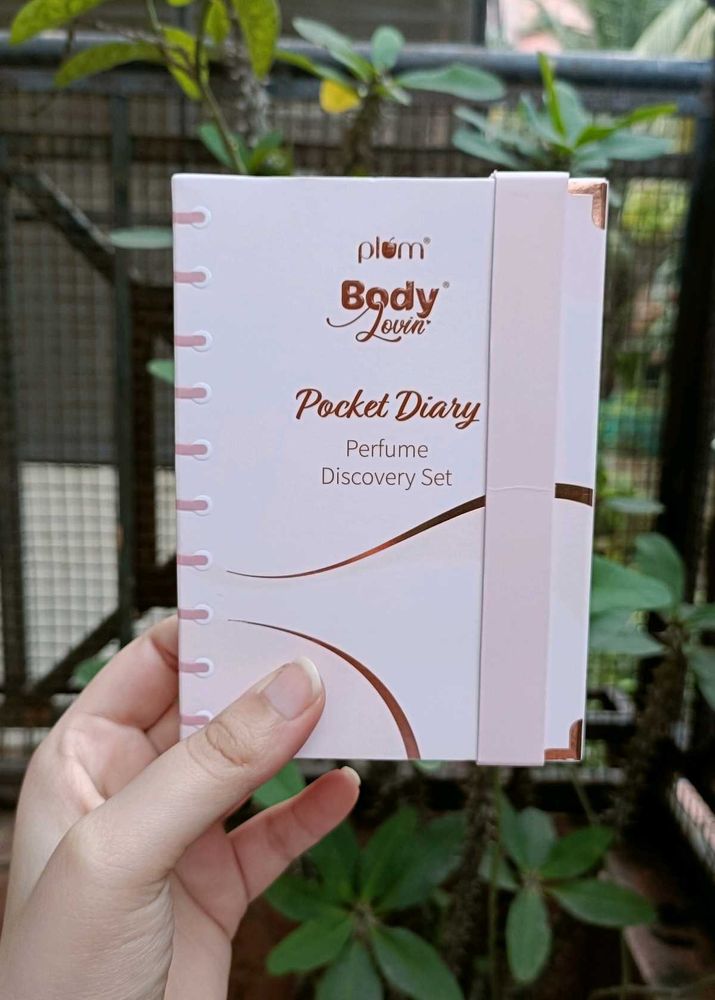 Plum Body Lovin&#39; Perfume Set