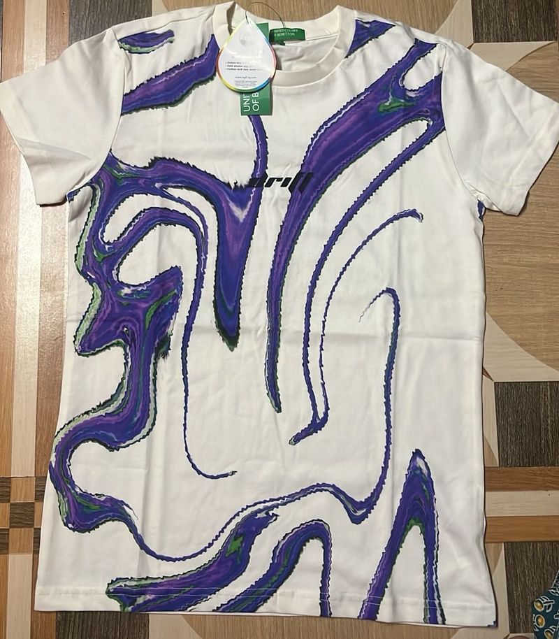 Benetton Graphic Tee