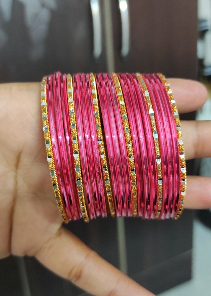 Metal Golden And Pink Combo Set Of 20 Pcs