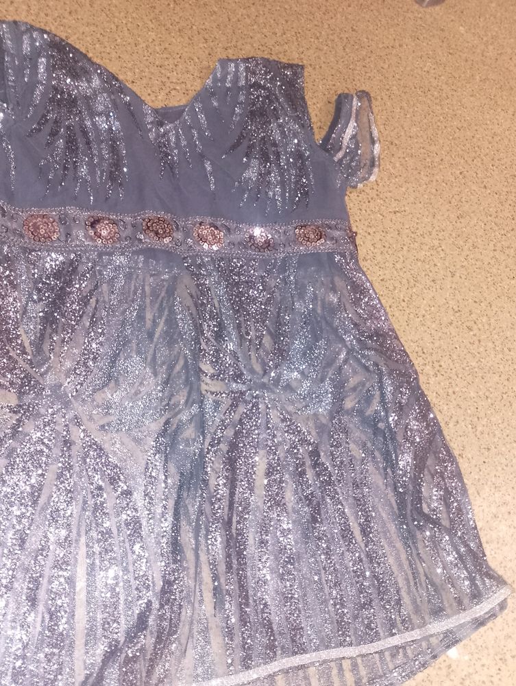 This Is 12 Se 14 Sal Ki Ladki KA Net Dress