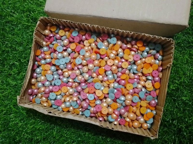 THREE COLOR BEADS ❣️