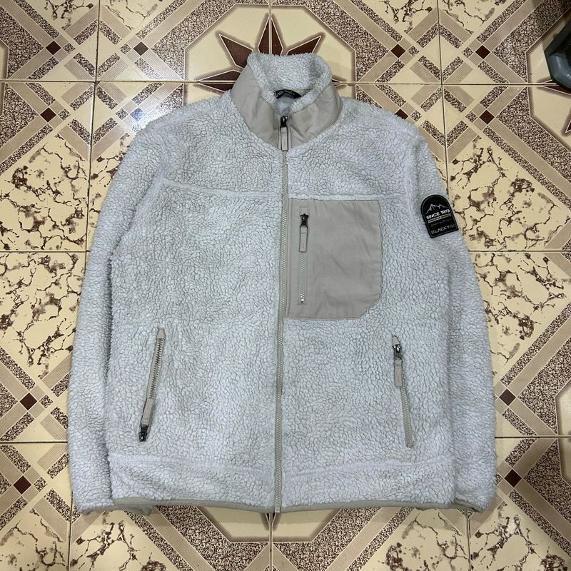 BLACK YAK PREMIUM JACKET