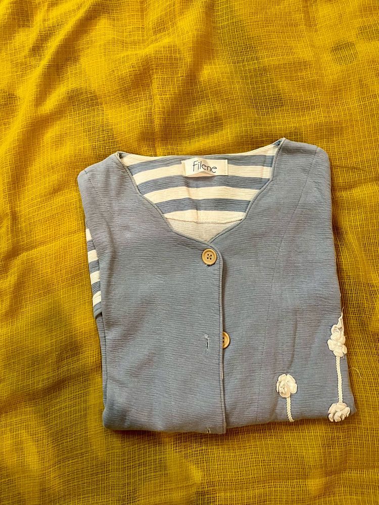 Cute Blue Floral Sweater Top