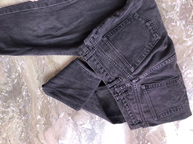 Black Mom  Jeans