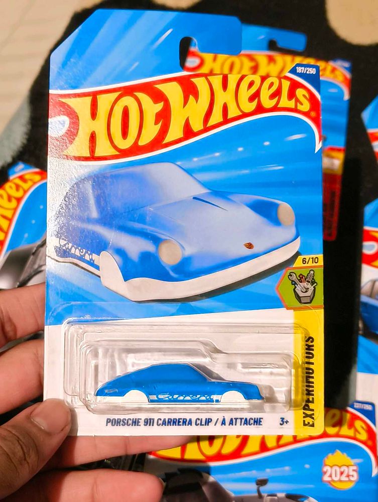 Hot Wheels Porsche 911 Carrera Clip