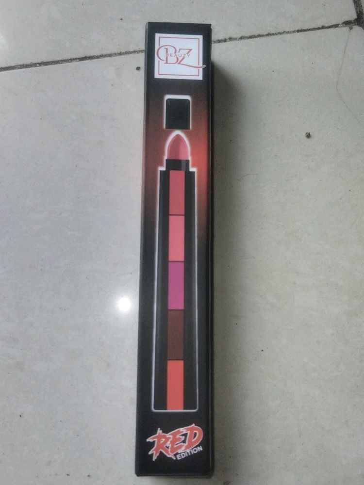It&#39;s A 5 IN ONE MATTE LIPSTICK 🤩👄💄