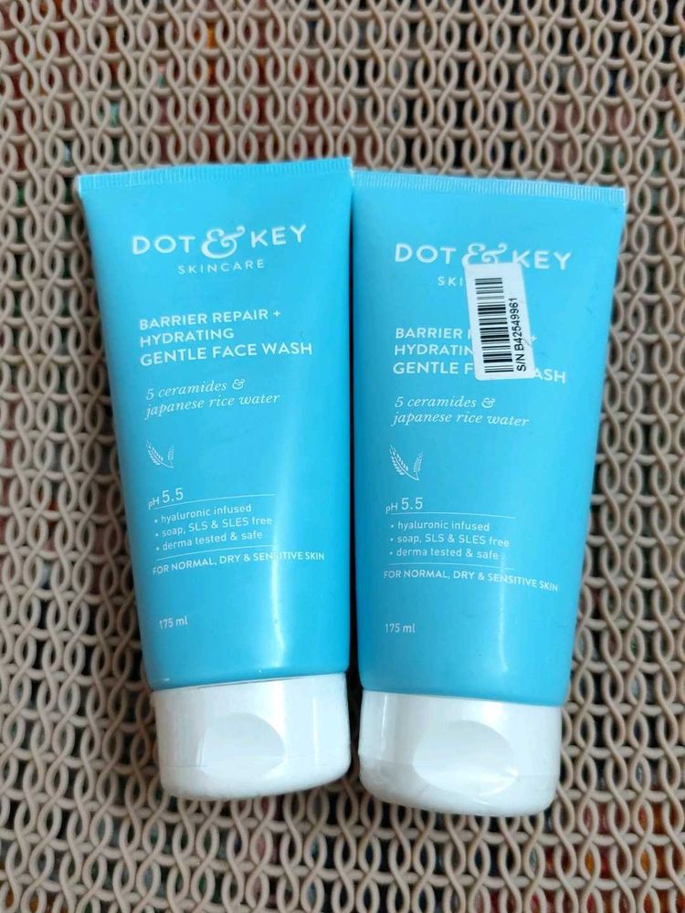 Dot &amp; Key Face Wash
