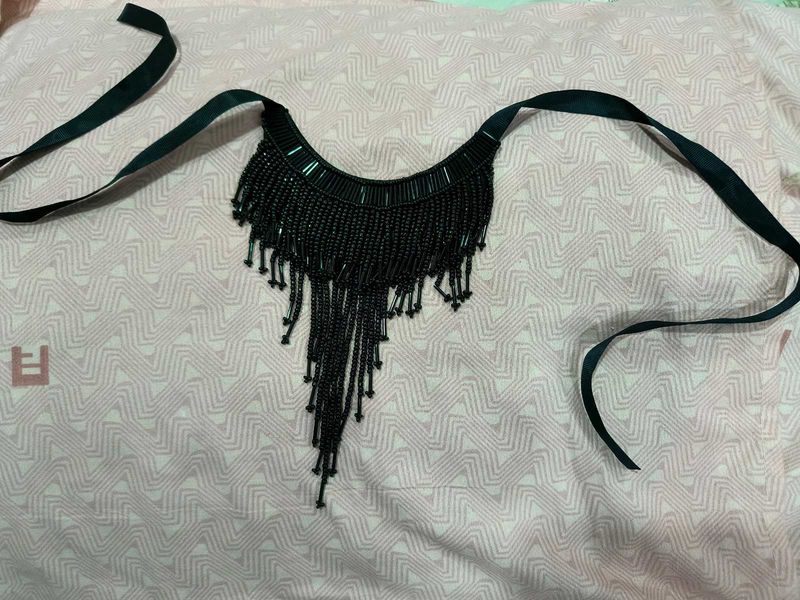 Elegant Floral Statement Necklace