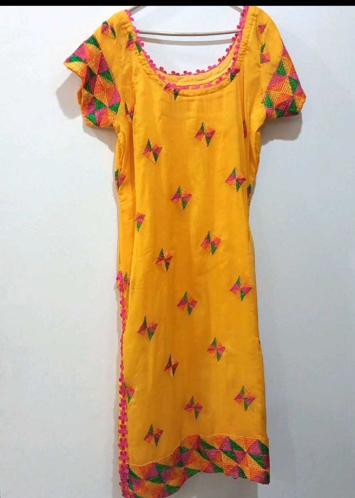Beautiful Phulkari Embroidery Kurta