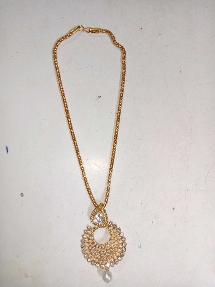 Gold &amp; Silver Stones Beautiful Neckpiece For Women