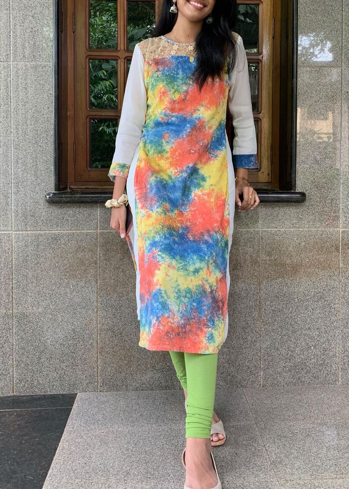 Watercolour Pattern Net Neck Kurta