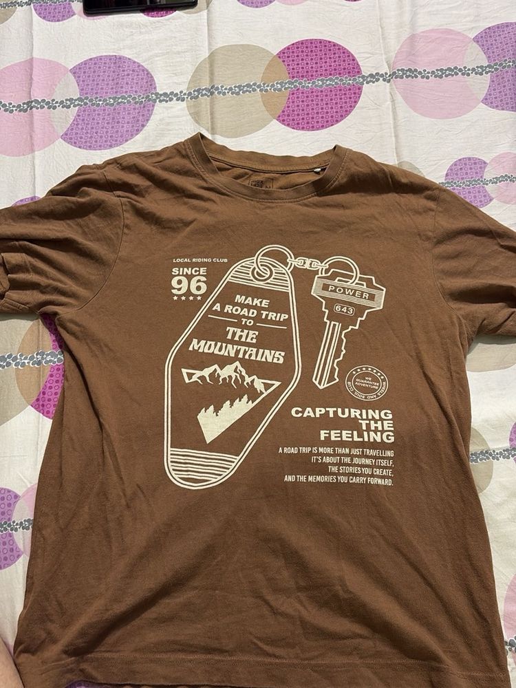 Brown Graphic Print T-shirt