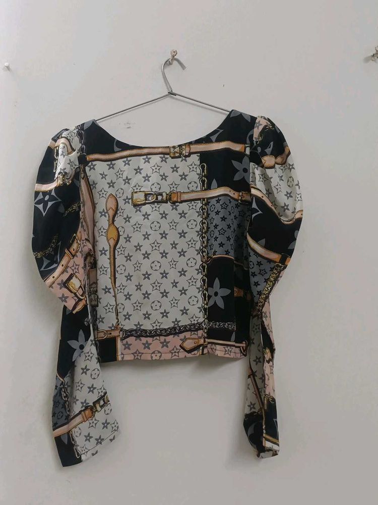 Patterned Puff Sleeve Top