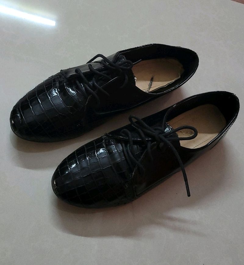 Black Formal Shoes