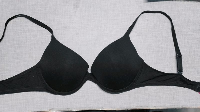 Victoria Secret Pink Underwired Bra