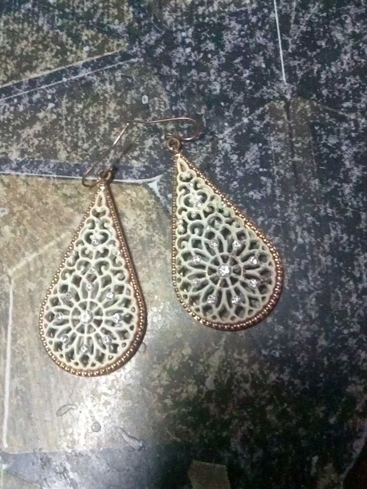Teardrop Filigree Earrings