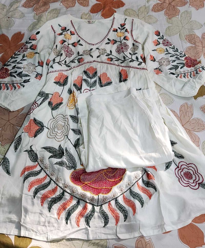 Tunic With Trouser
