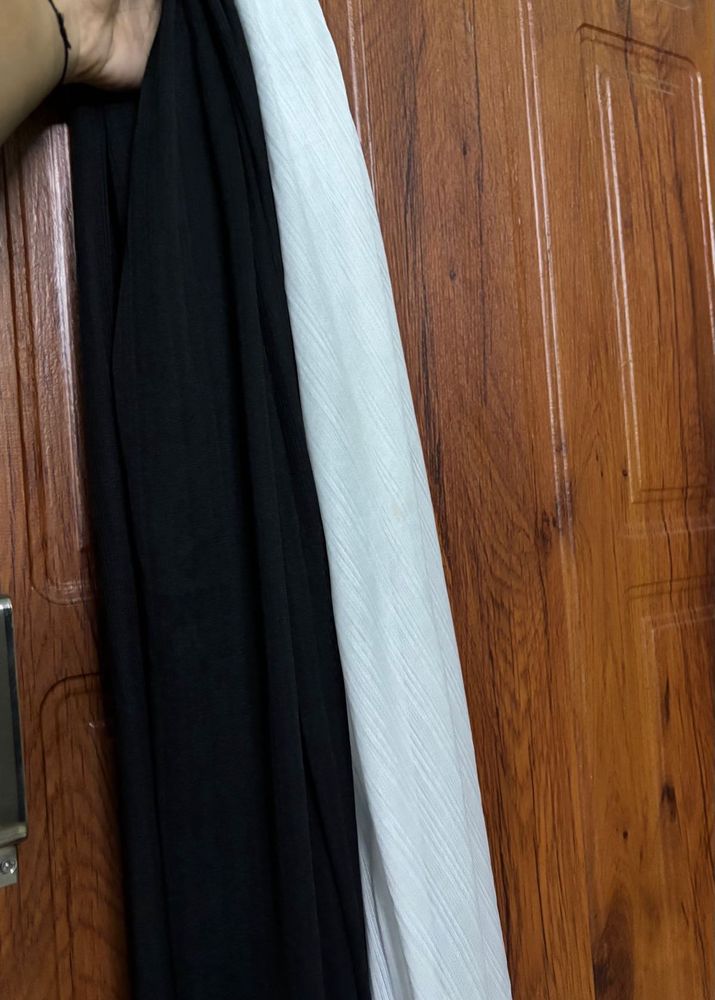 Elegant Black &amp; White Dupatta