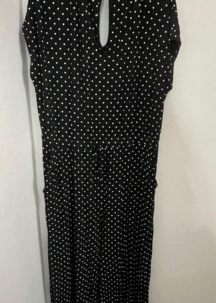 Polka Dot jumpsuit - fashion in trend