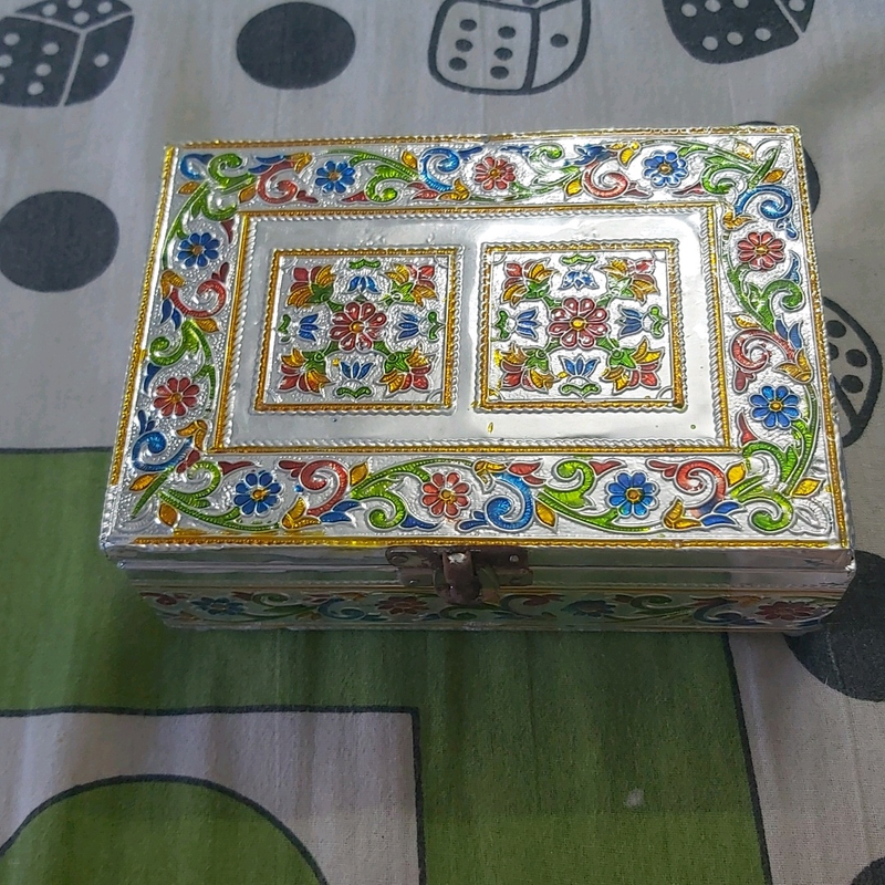 wooden  jewellery box