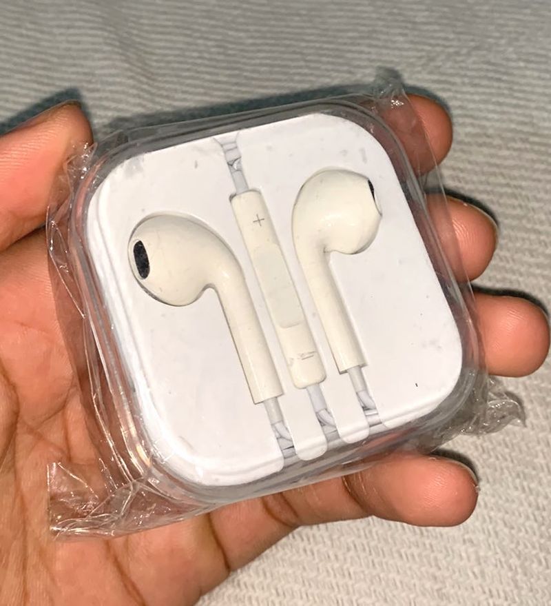 Apple Headphones