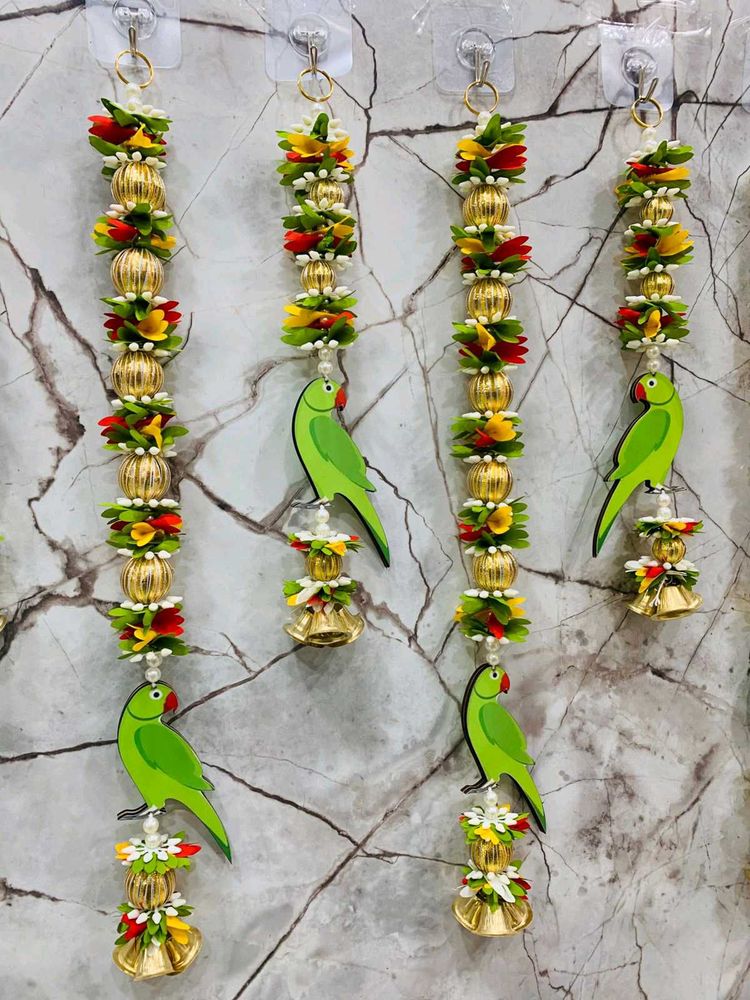 Parrot Hangings