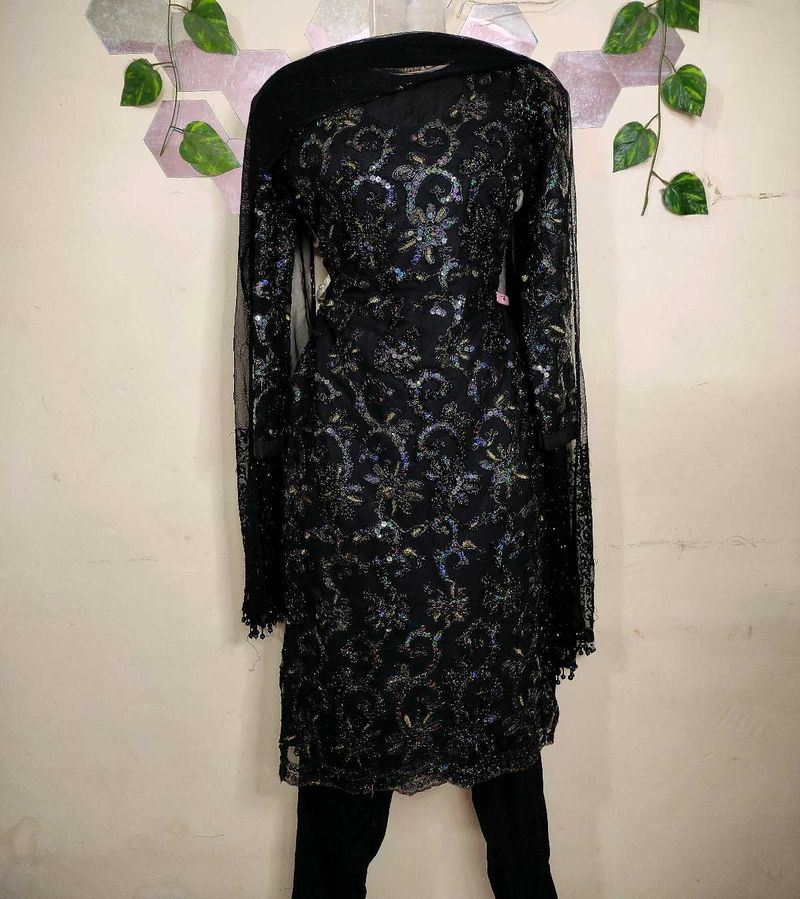 Glittery Black Suit With Statement Dupatta ✨🖤