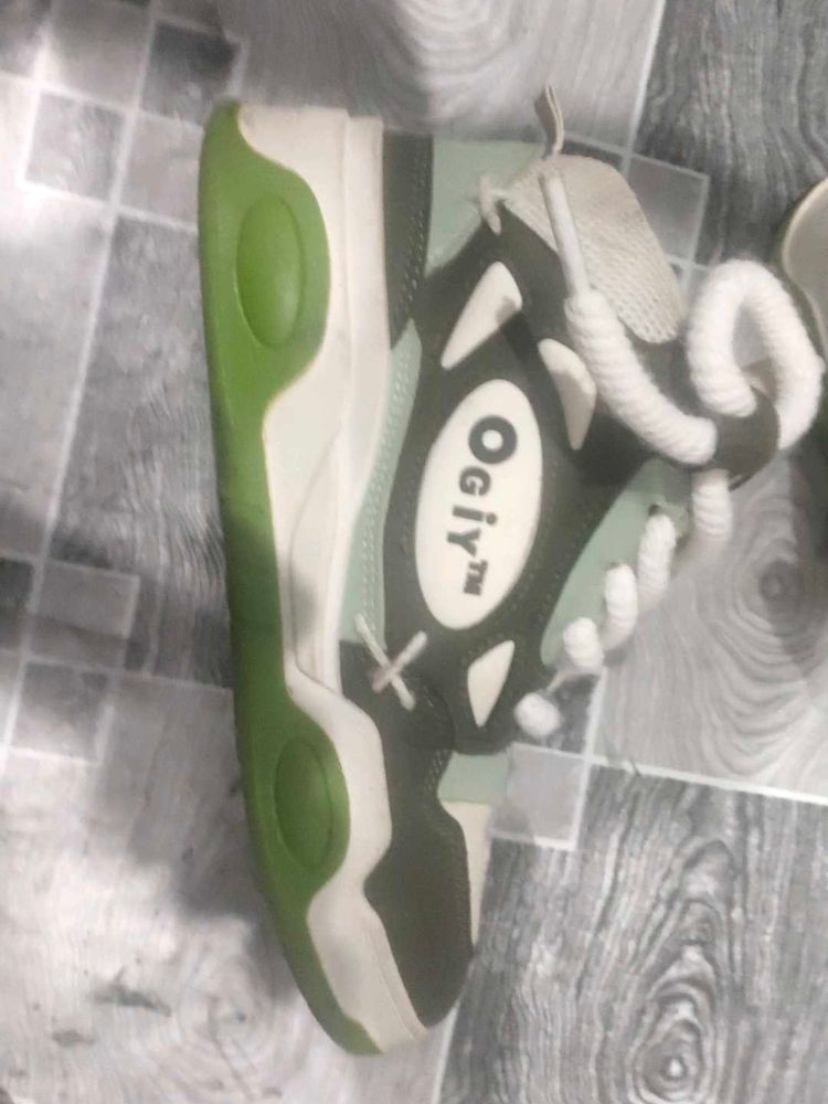 Cool Sneakers