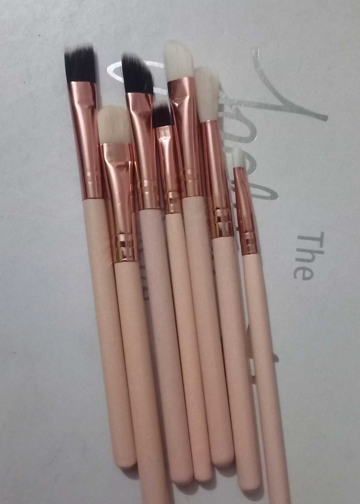 7 Brush