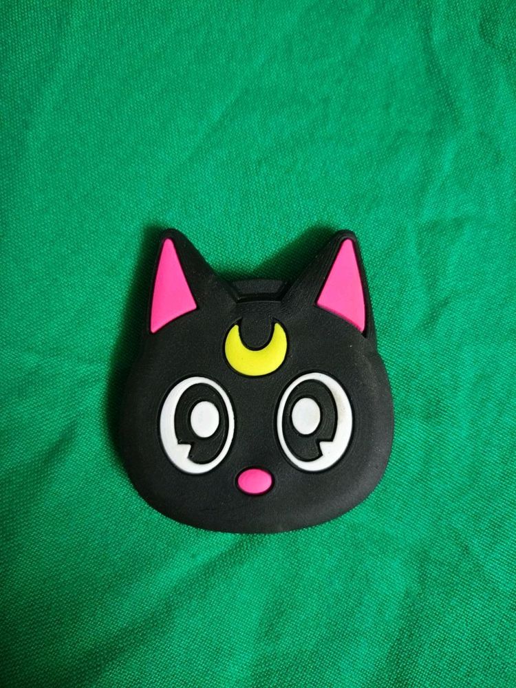 Mobile Pop Up Socket