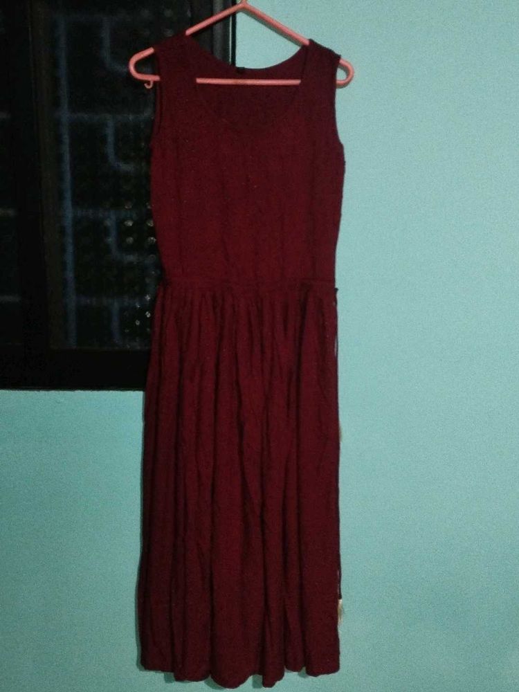 Burgundy Sleeveless Midi Dress