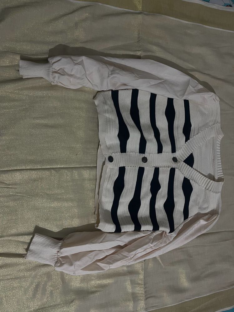 Korean sweater