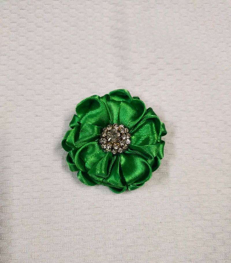 Green Flower Hairclip