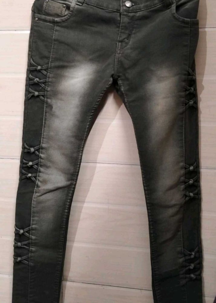 Gray Wash Jeans with Bow Detail
