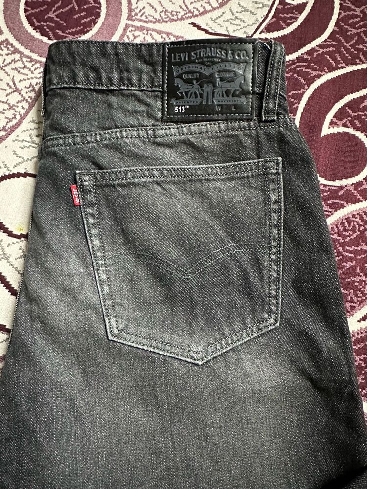 Original Levi&#39;s jeans 513