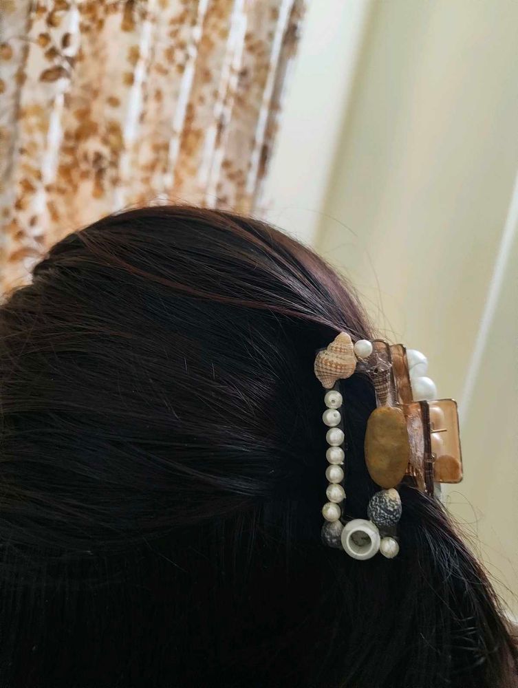 Hair Claw Clip, Real Sea Shells And White Pearls